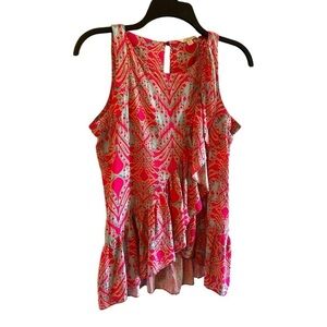 ALL FOR COLOR,SLEEVELESS TOP. ROUND NECKLINE WITH CROSSOVER FRONT RUFFLE.SIZE M